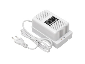 Источник стабилизированного питания ACCORDTEC AT-12/50_White case  Источник стабилизированного питания ACCORDTEC AT-12/50_White case