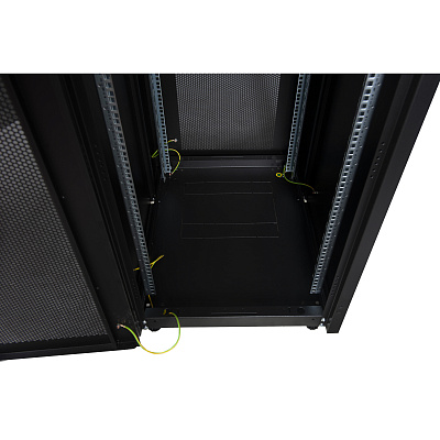DR-721611 Шкаф телекоммуникационный 19" напольный 47U
