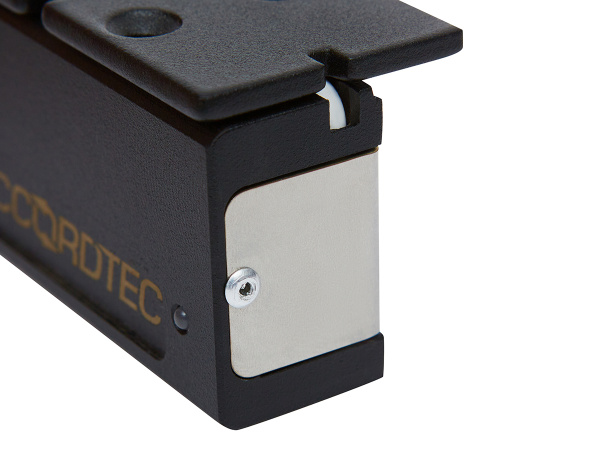 ML-200K-3 Premium Black с планкой, Электромагнитный замок ACCORDTEC, 200 кг, накладной