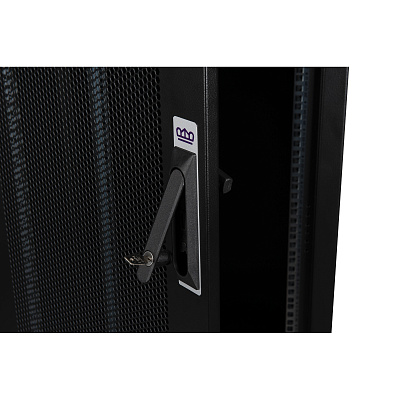 DR-721611 Шкаф телекоммуникационный 19" напольный 47U